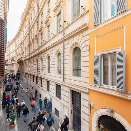 Pantheon Delightful Apartman *